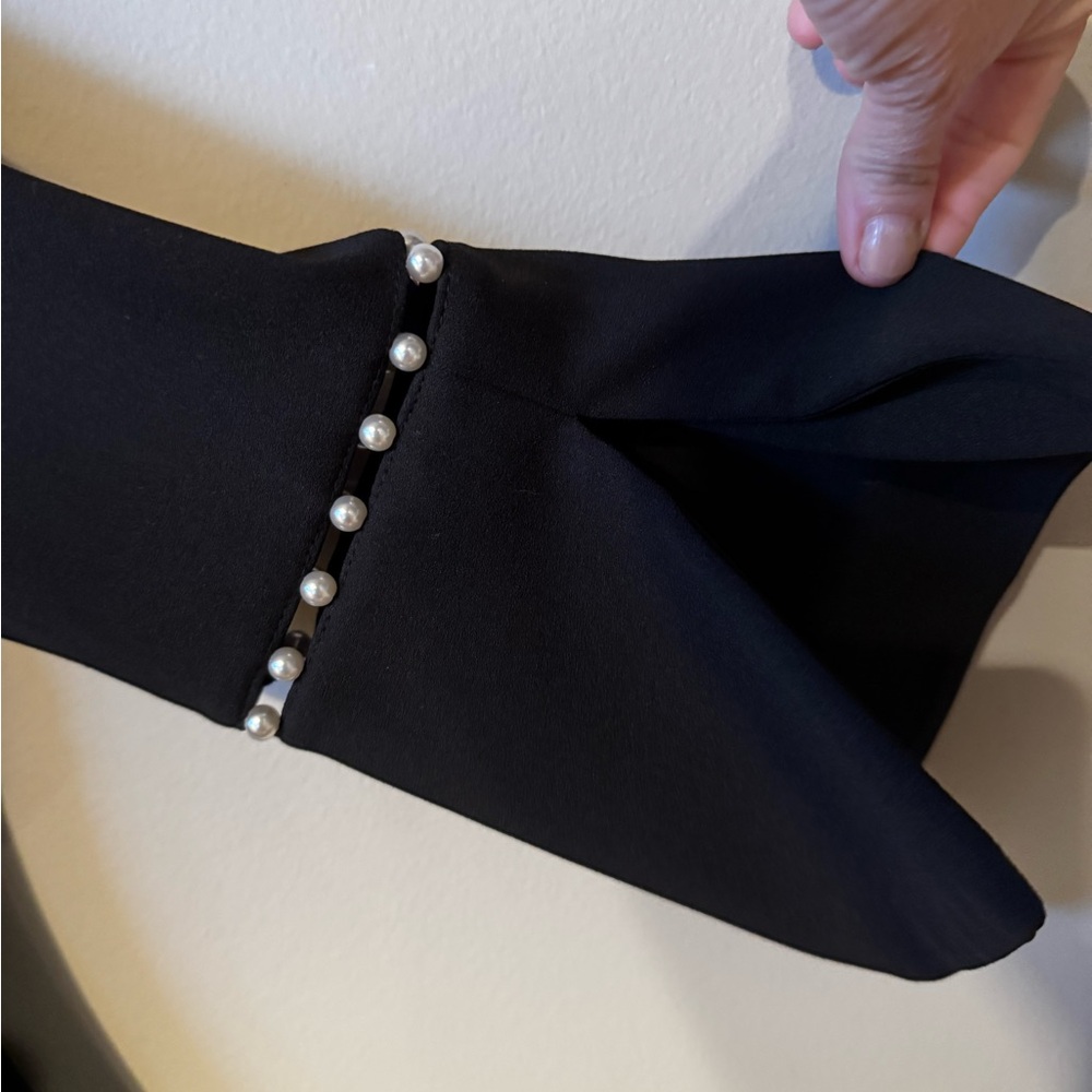 Calvin Klein Black 3/4 bell Sleeves with faux pearls black sheath dress size 10 - Picture 6 of 8